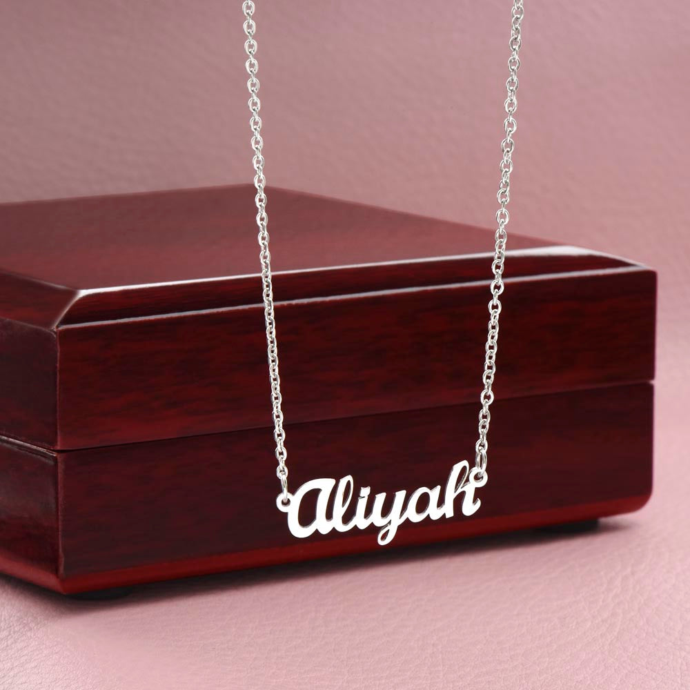 To My Daughter: A Personalized Name Necklace, A Timeless Gift of Love